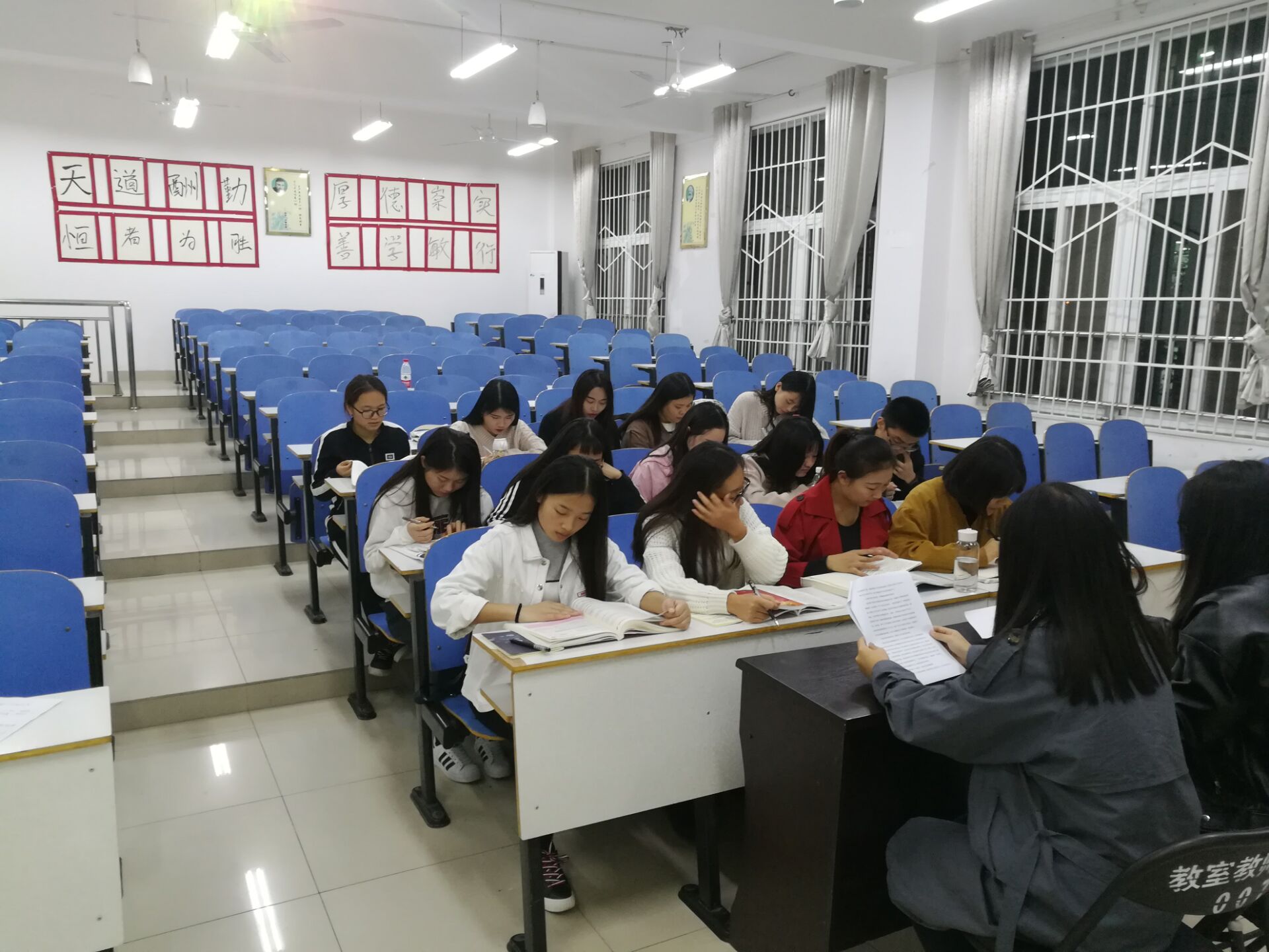2017111020433243.jpg 2.jpg